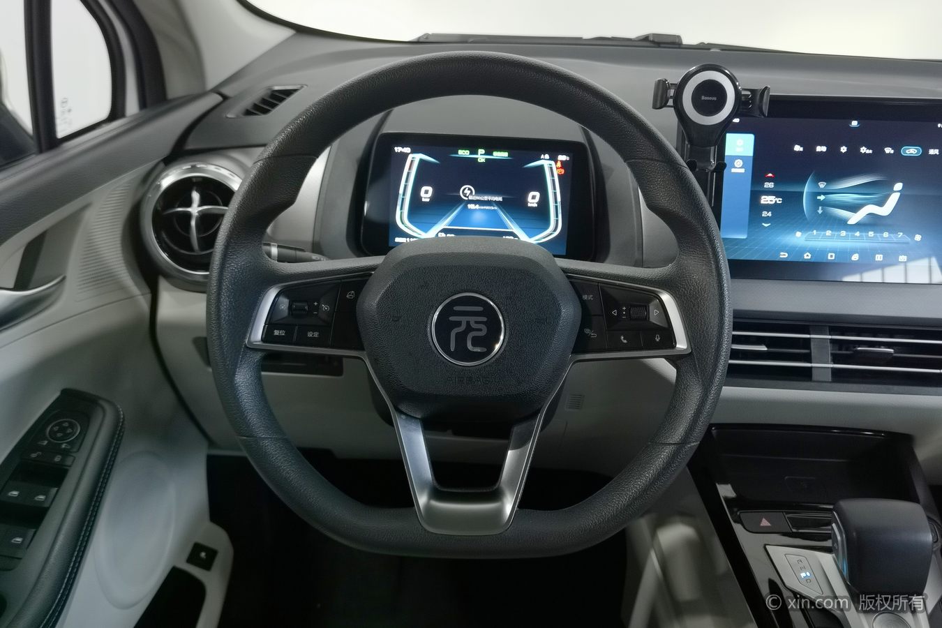 BYD Yuan Pro 2022 #11 BYD Yuan Pro 2022 car image #11