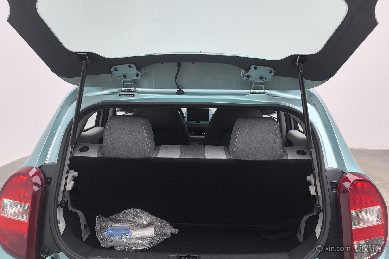2024 #17 2024 car image #17