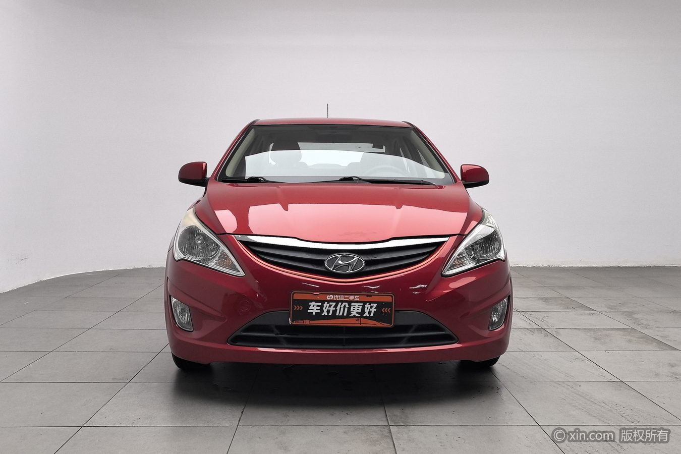 Hyundai Reina 2013 #4 Hyundai Reina 2013 car image #4