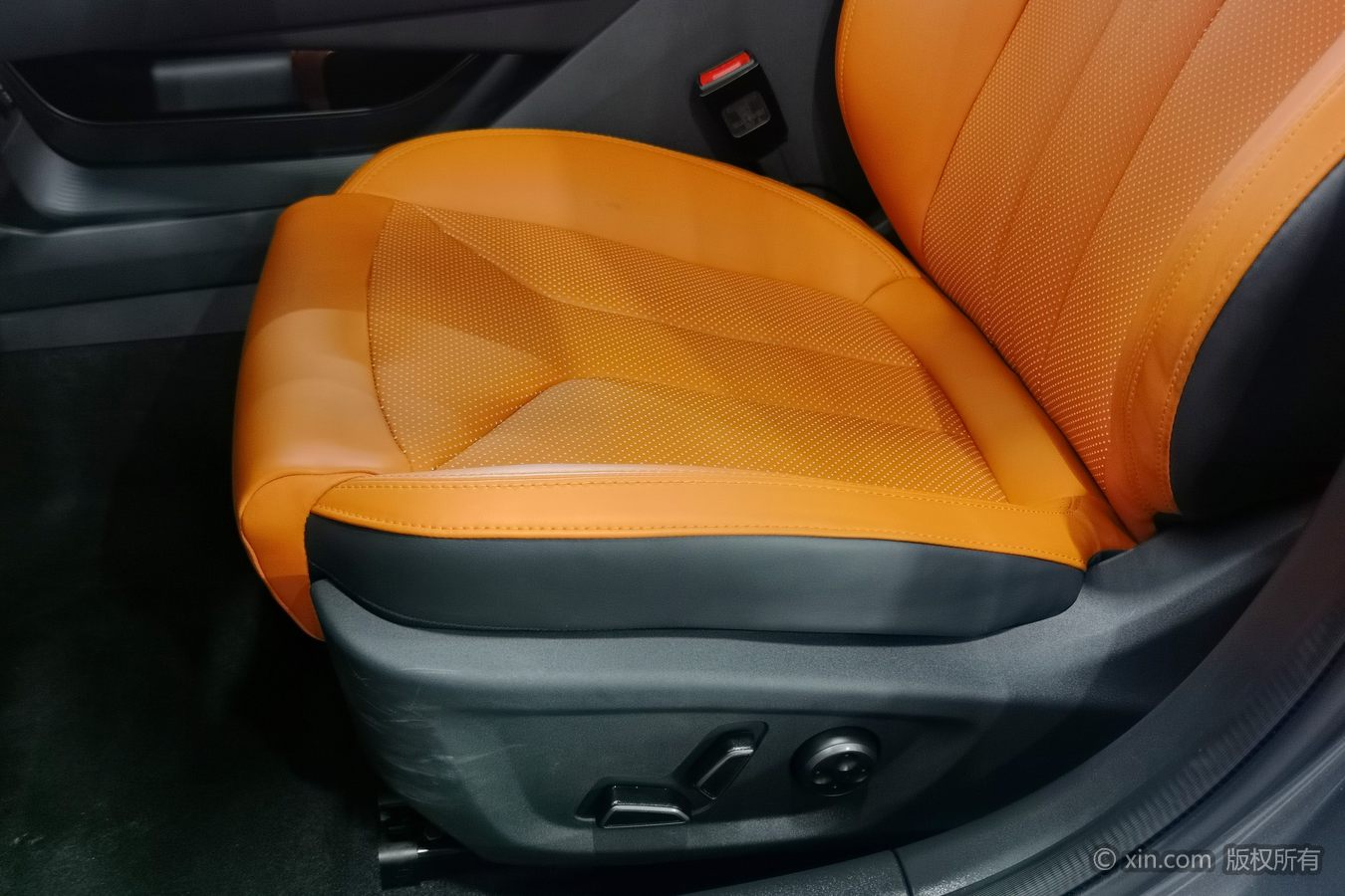 Changan UNI-V 2025 car image #21