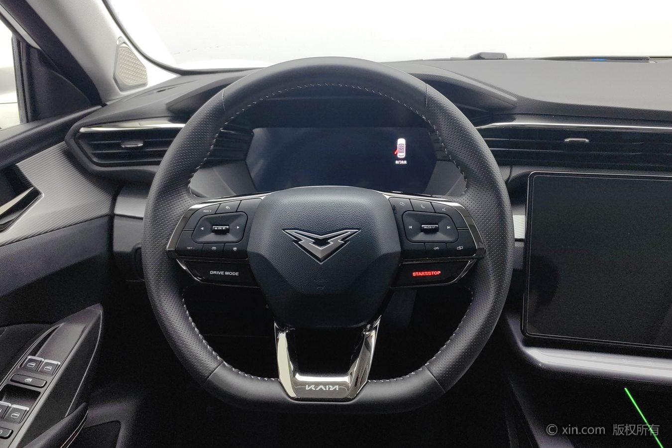 Kaiyi Kunlun 2023 #11 Kaiyi Kunlun 2023 car image #11