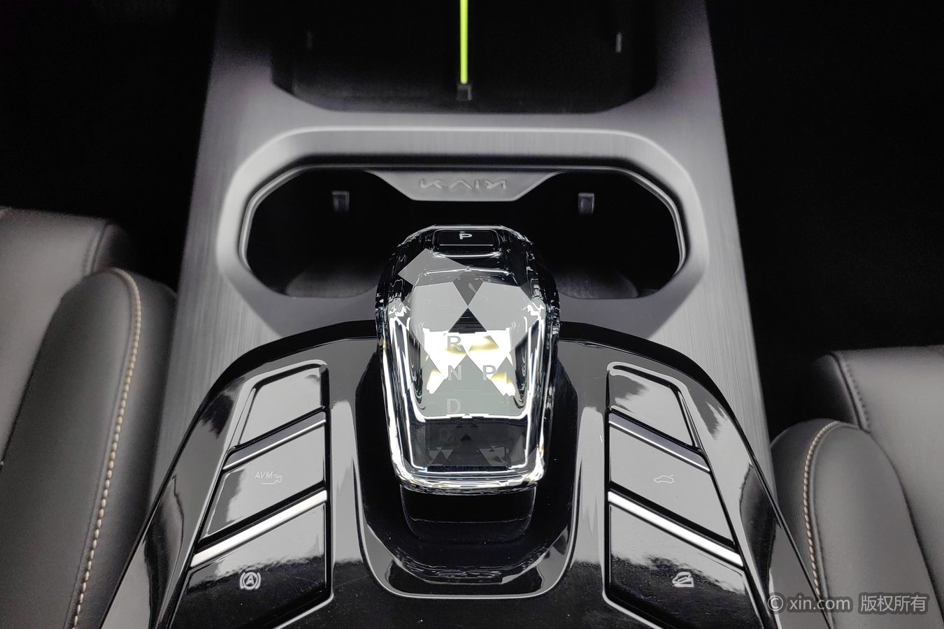 Kaiyi Kunlun 2023 #14 Kaiyi Kunlun 2023 car image #14