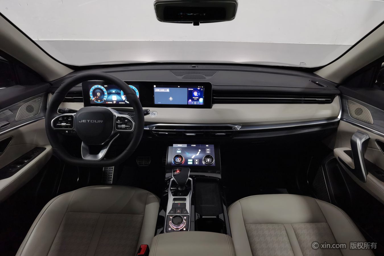 Jetour X70 PRO 2023 #12 Jetour X70 PRO 2023 car image #12