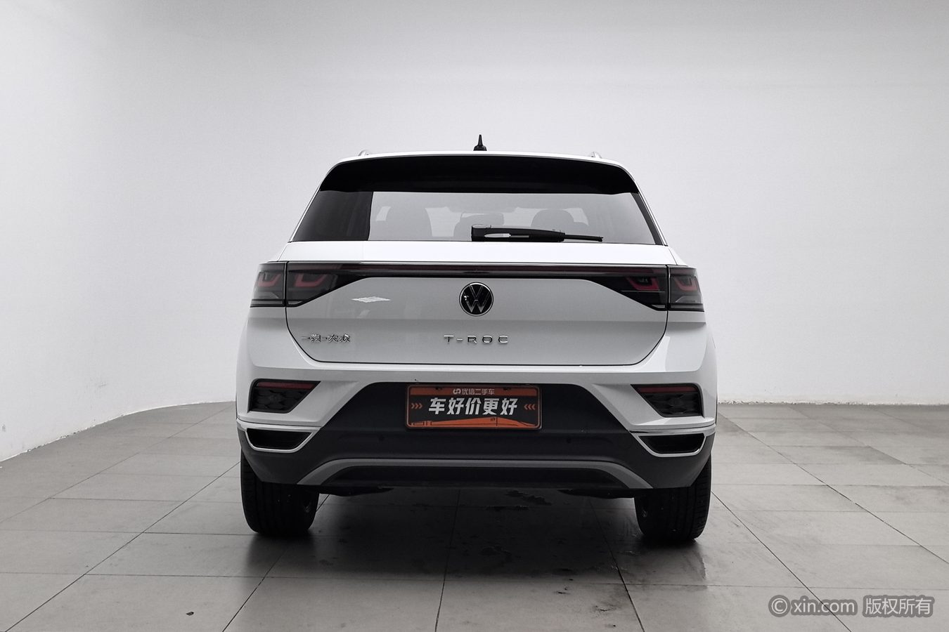 Volkswagen T-Roc 2025 car image #5