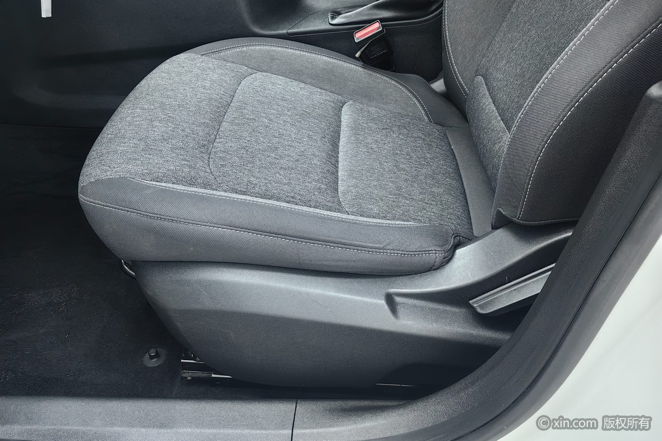 GEELY Emgrand 2023 car image #21