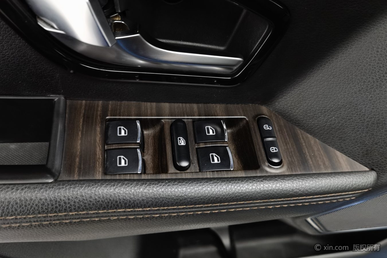 2016 immagine di auto #9