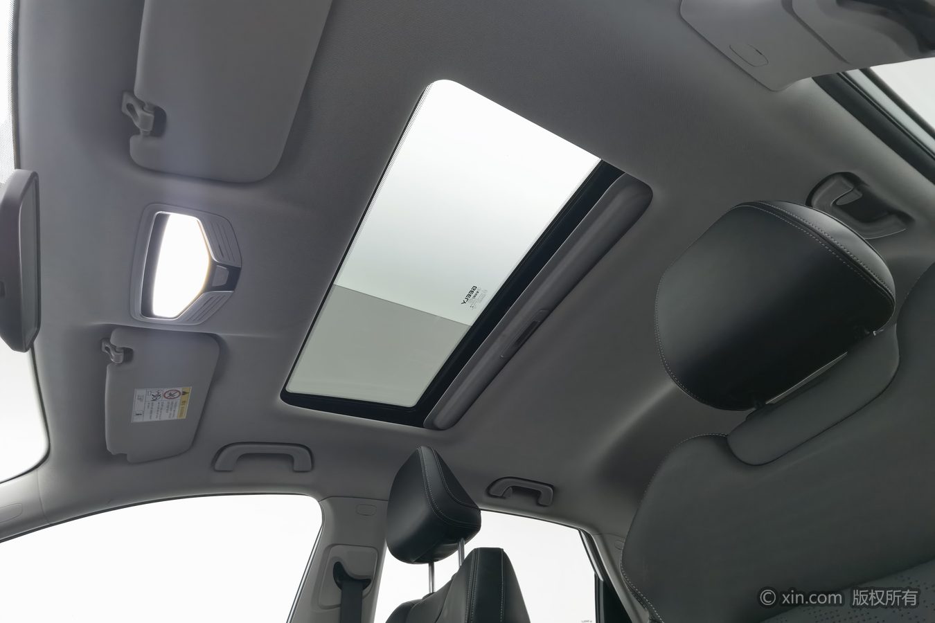 GEELY Emgrand 2023 #15 GEELY Emgrand 2023 car image #15