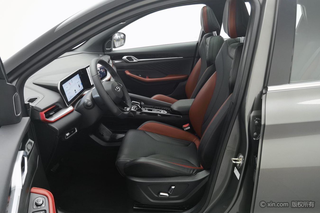 GEELY Coolray 2022 #10 GEELY Coolray 2022 صورة سيارة #10