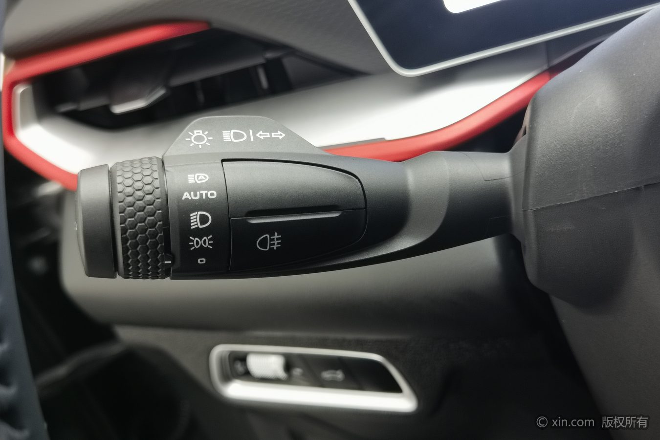 GEELY Coolray 2022 #22 GEELY Coolray 2022 صورة سيارة #22