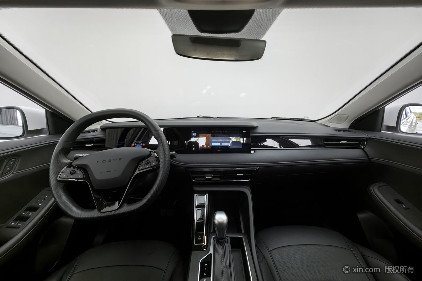 Roewe i5 2025 #12 Roewe i5 2025 car image #12