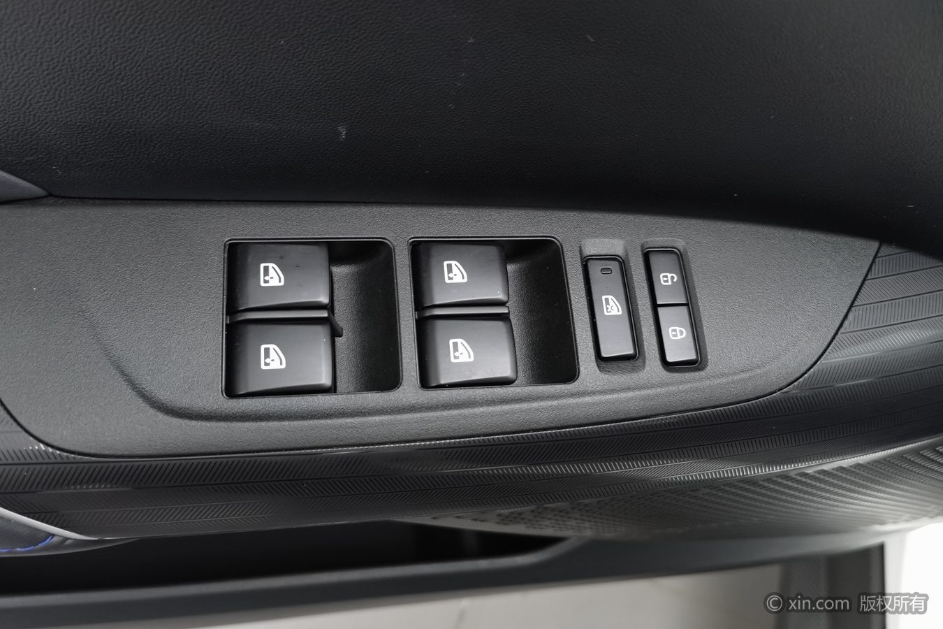 Changan Lamore 2023 #9 Changan Lamore 2023 car image #9