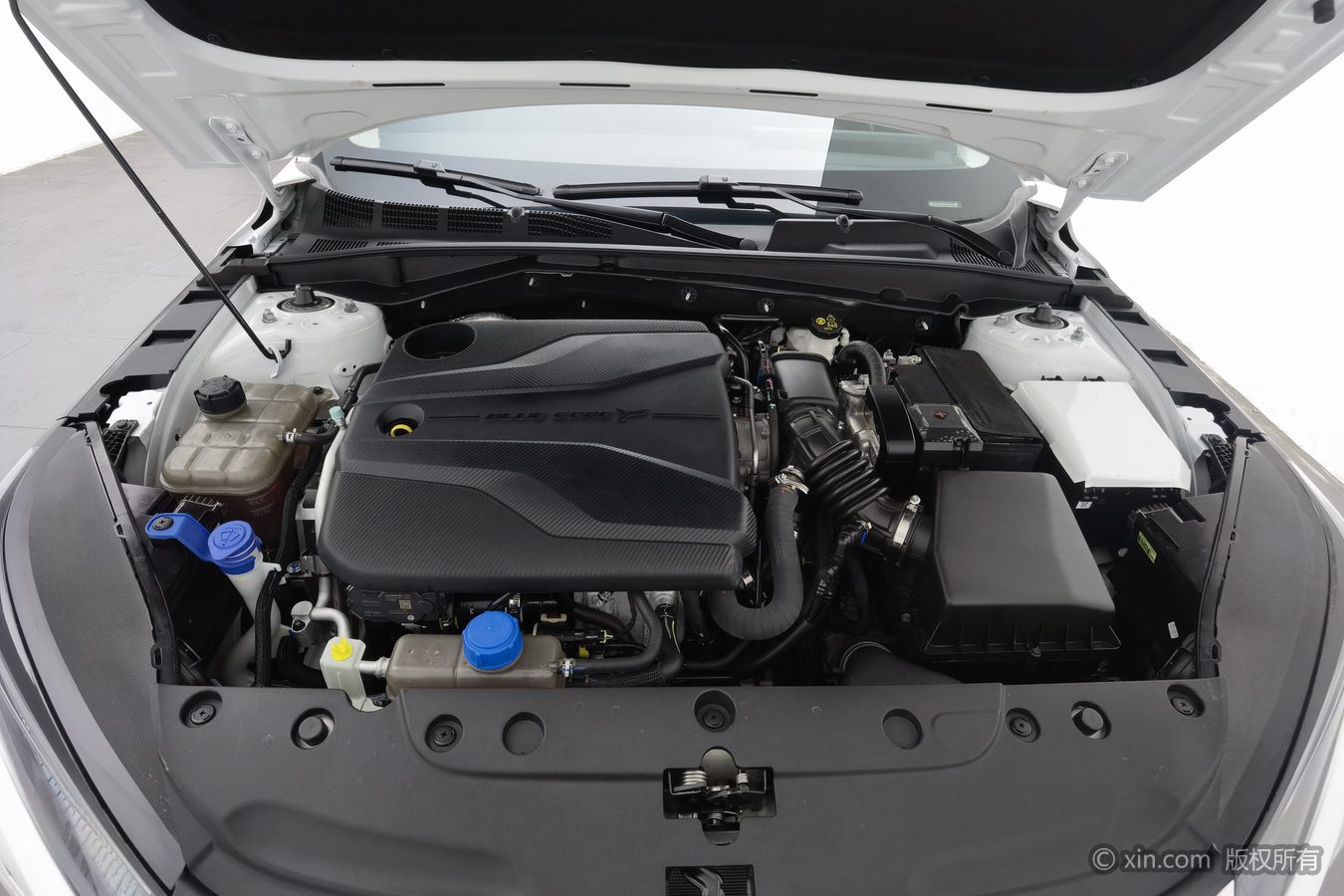 Changan Lamore 2023 #18 Changan Lamore 2023 car image #18