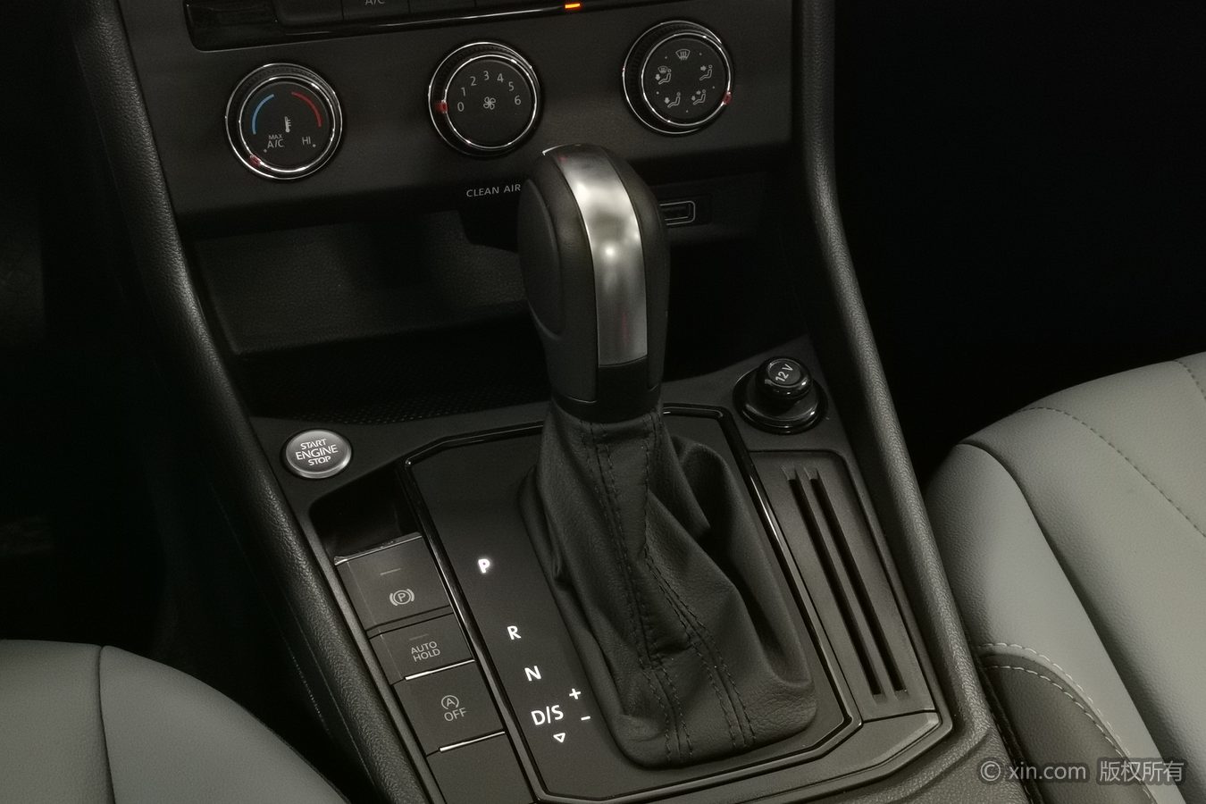Volkswagen Lavida 2026 car image #14