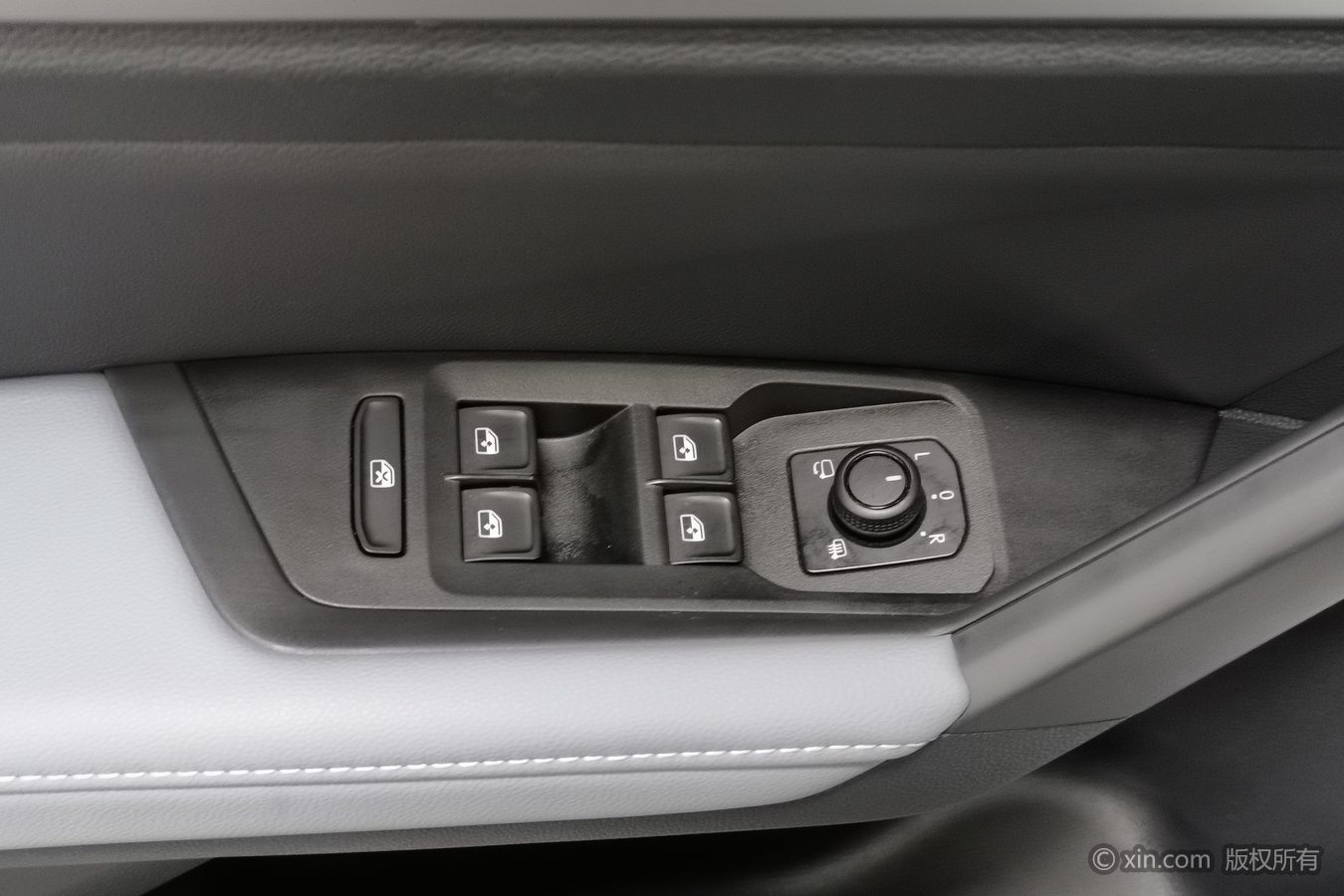 Volkswagen Lavida 2026 car image #9