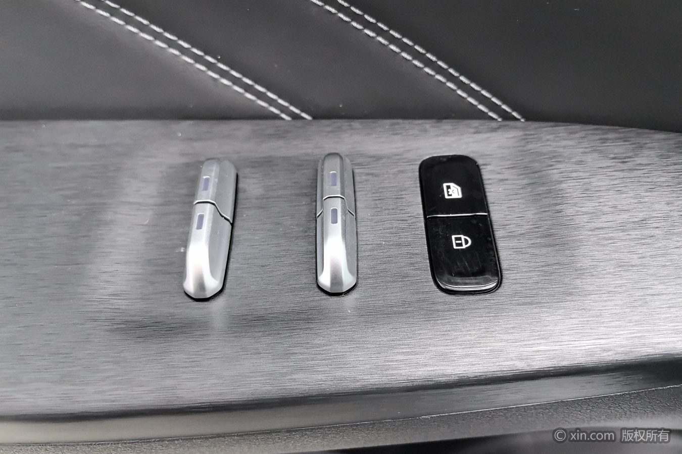 2025 car image #9