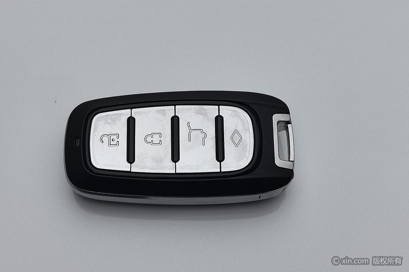 2025 car image #20
