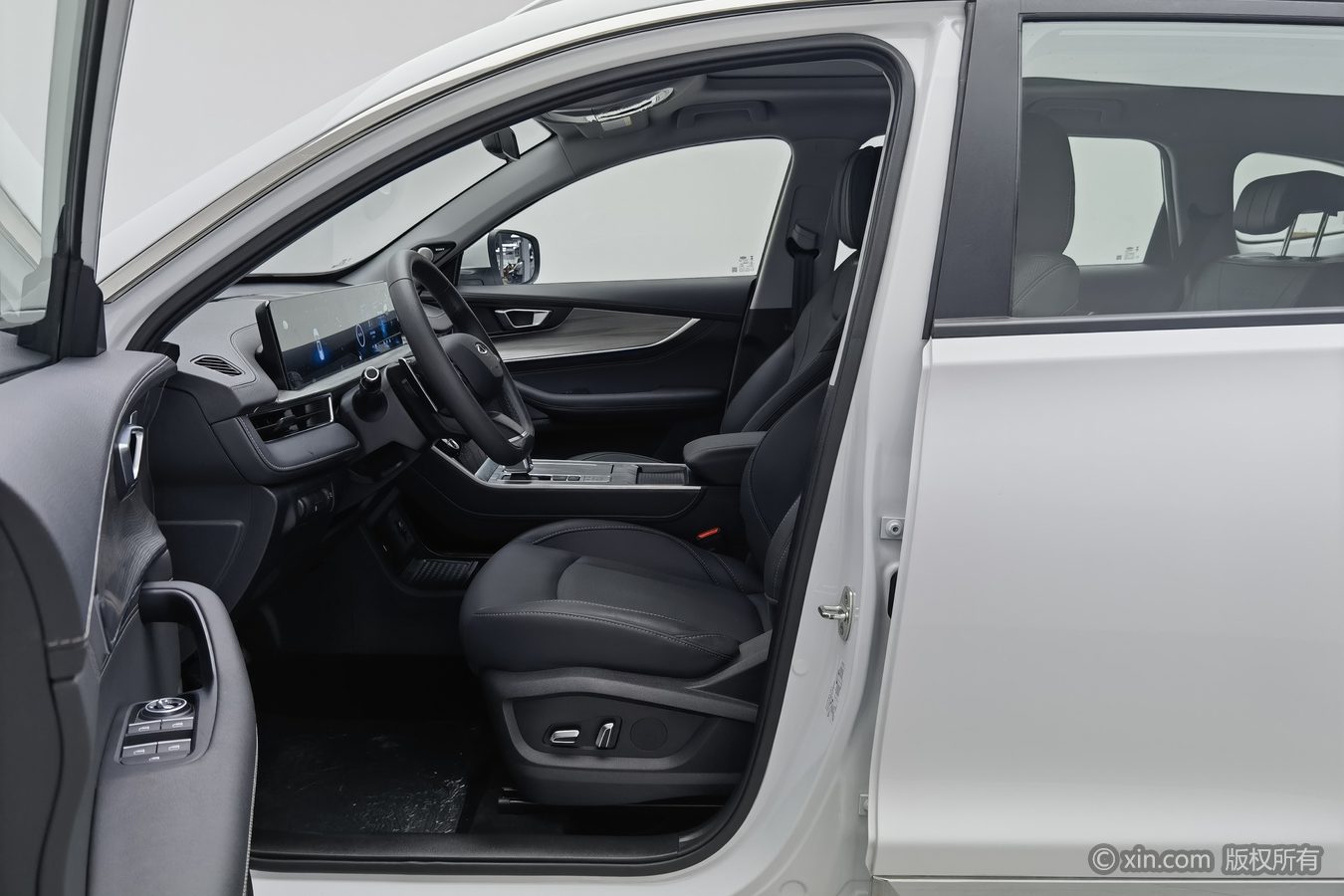 Chery Tiggo 8 2023 #10 Chery Tiggo 8 2023 car image #10