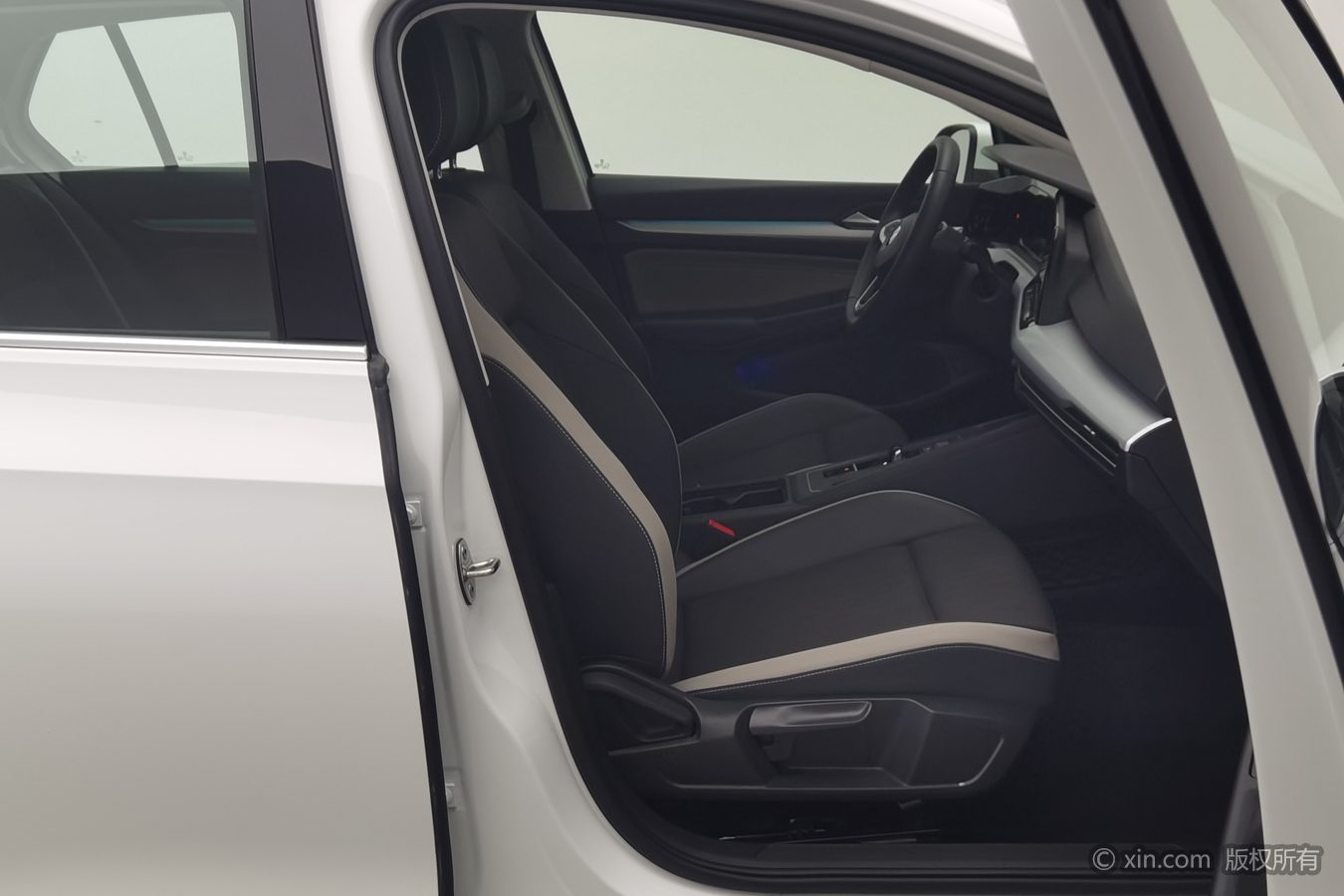 Volkswagen Golf 2025 #24 Volkswagen Golf 2025 car image #24