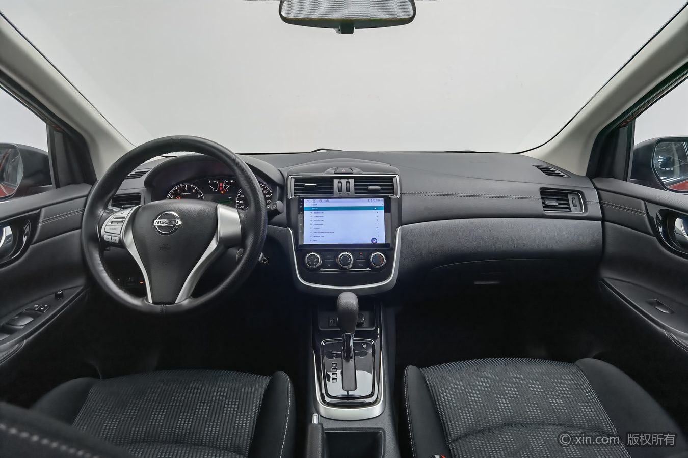 Nissan TIIDA 2023 #12 Nissan TIIDA 2023 immagine di auto #12