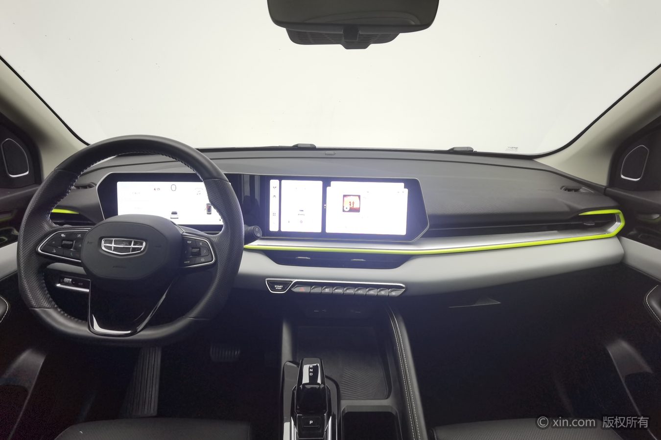GEELY Coolray 2023 #12 GEELY Coolray 2023 car image #12