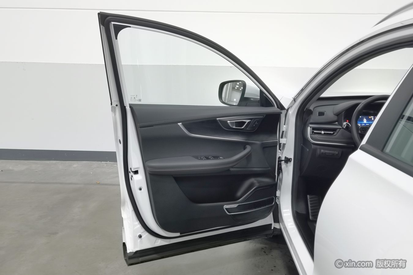 Chery Tiggo 8 2025 car image #8