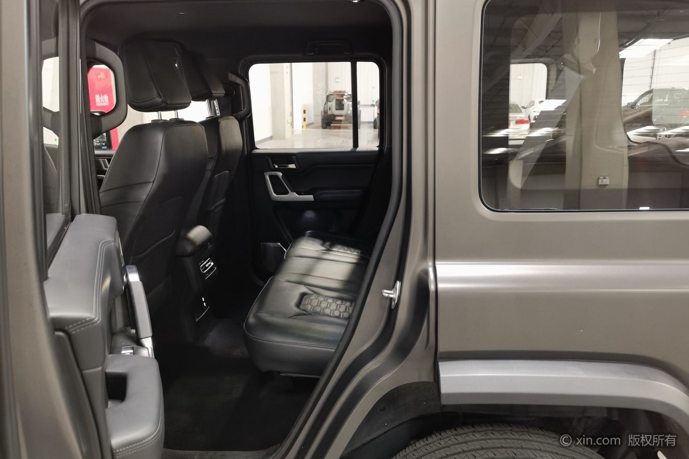 2025 #16 2025 imagen de coche #16