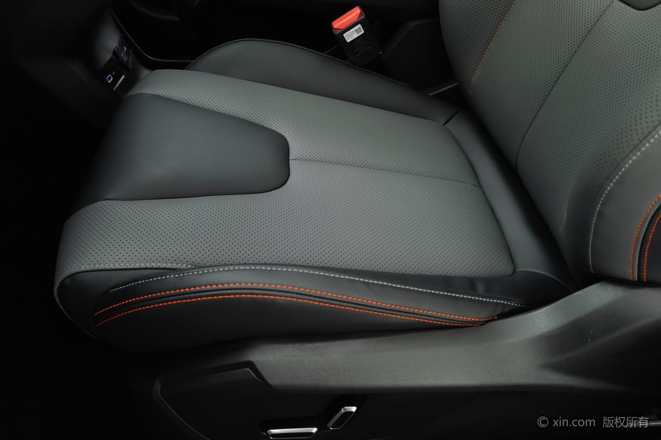GEELY Boyue 2023 imagen de coche #21