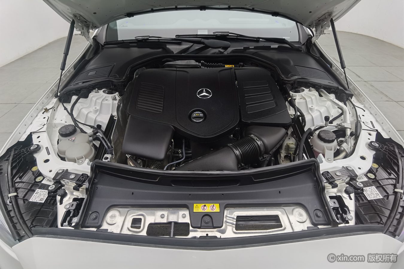 Mercedes-Benz C Class 2024 #18 Mercedes-Benz C Class 2024 car image #18