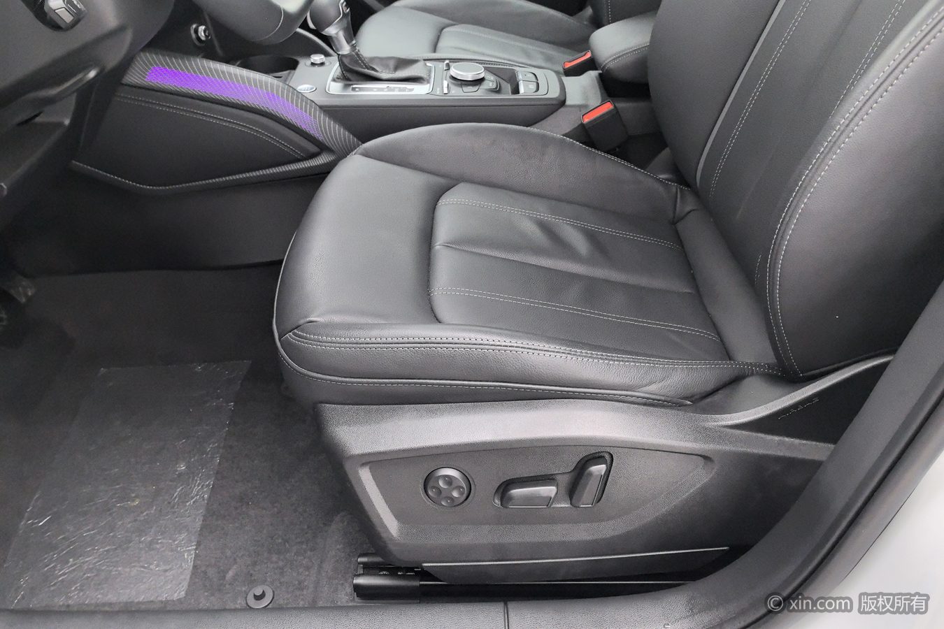 Audi Q2L 2023 #21 Audi Q2L 2023 car image #21