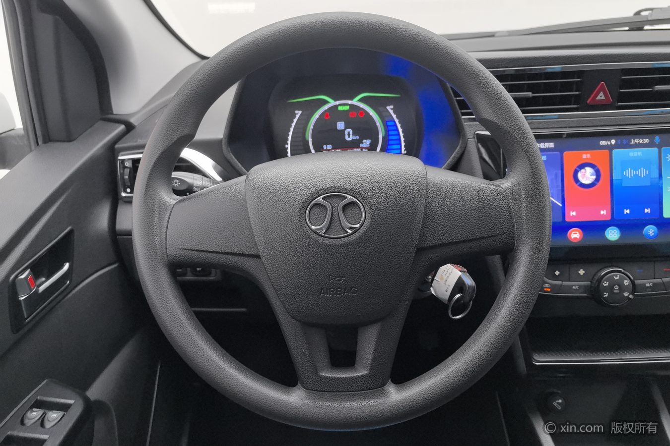 2018 #11 2018 car image #11