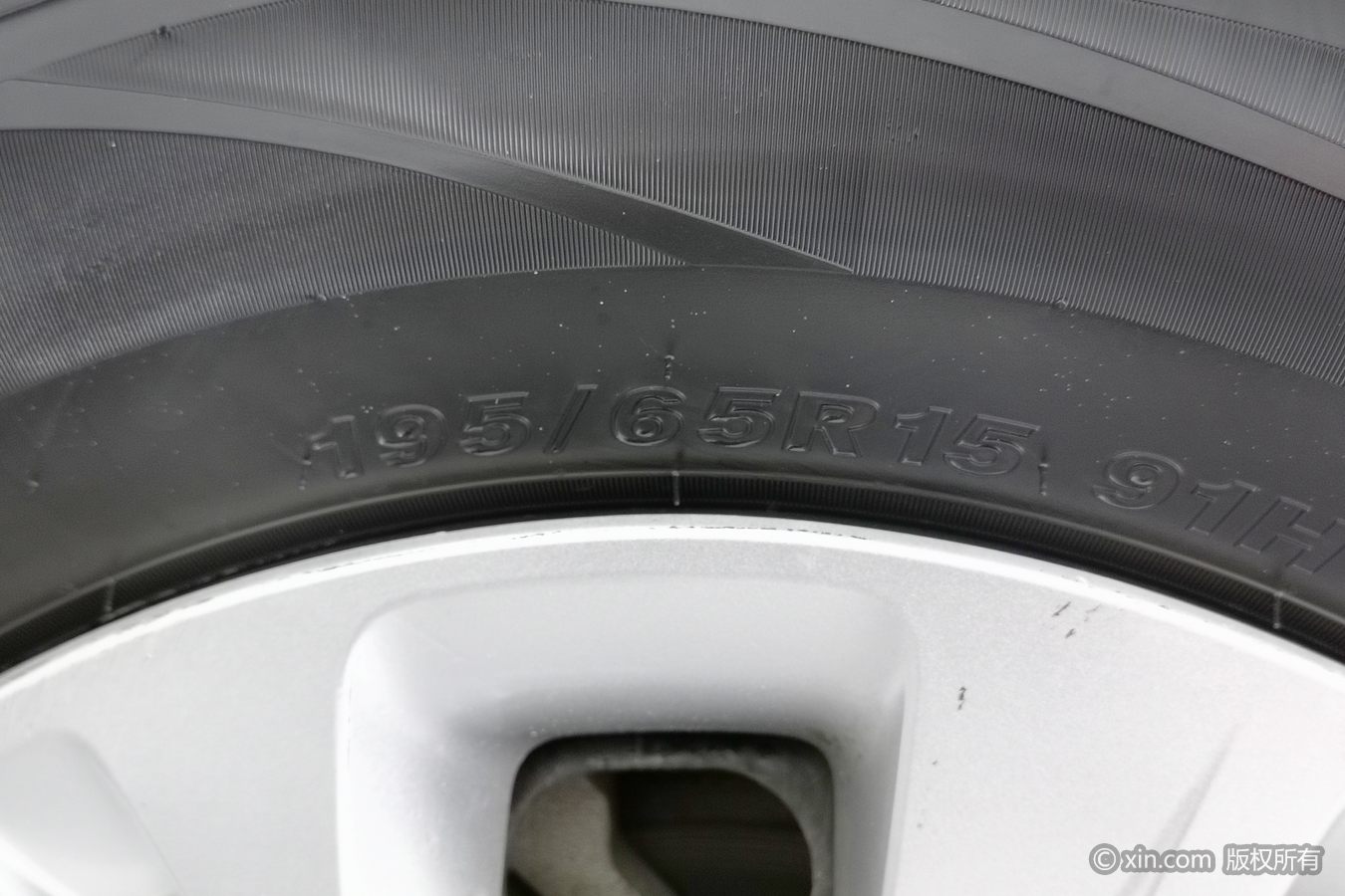 GEELY Emgrand 2023 car image #25