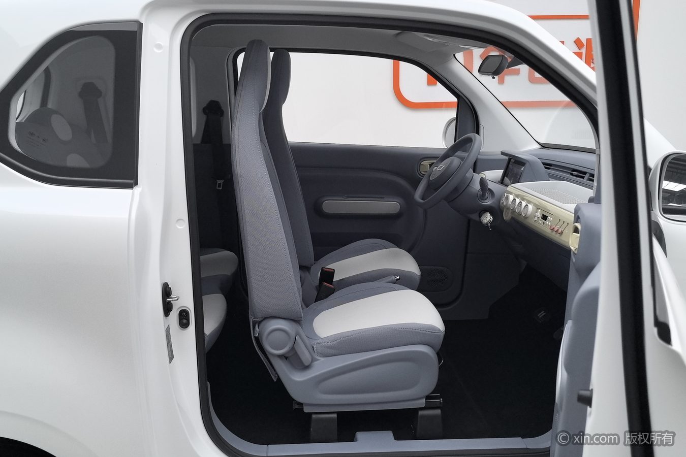 2025 #24 2025 imagem de carro #24