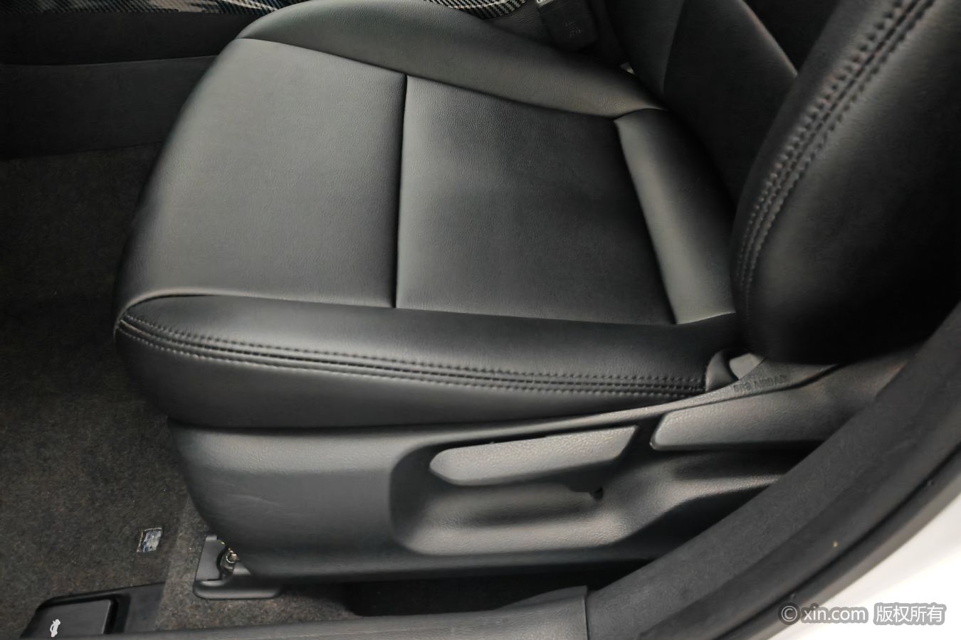 Toyota Corolla 2023 car image #21