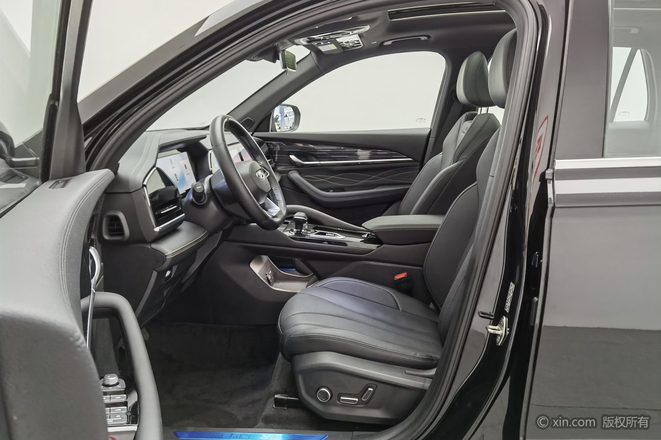 GEELY Monjaro 2025 car image #10