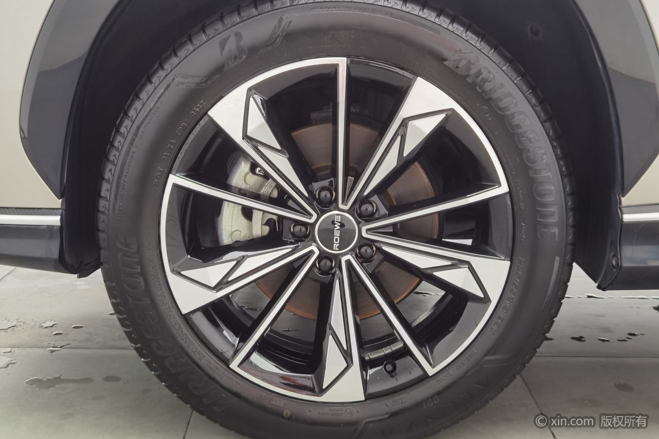 Roewe RX5 2023 #7 Roewe RX5 2023 car image #7