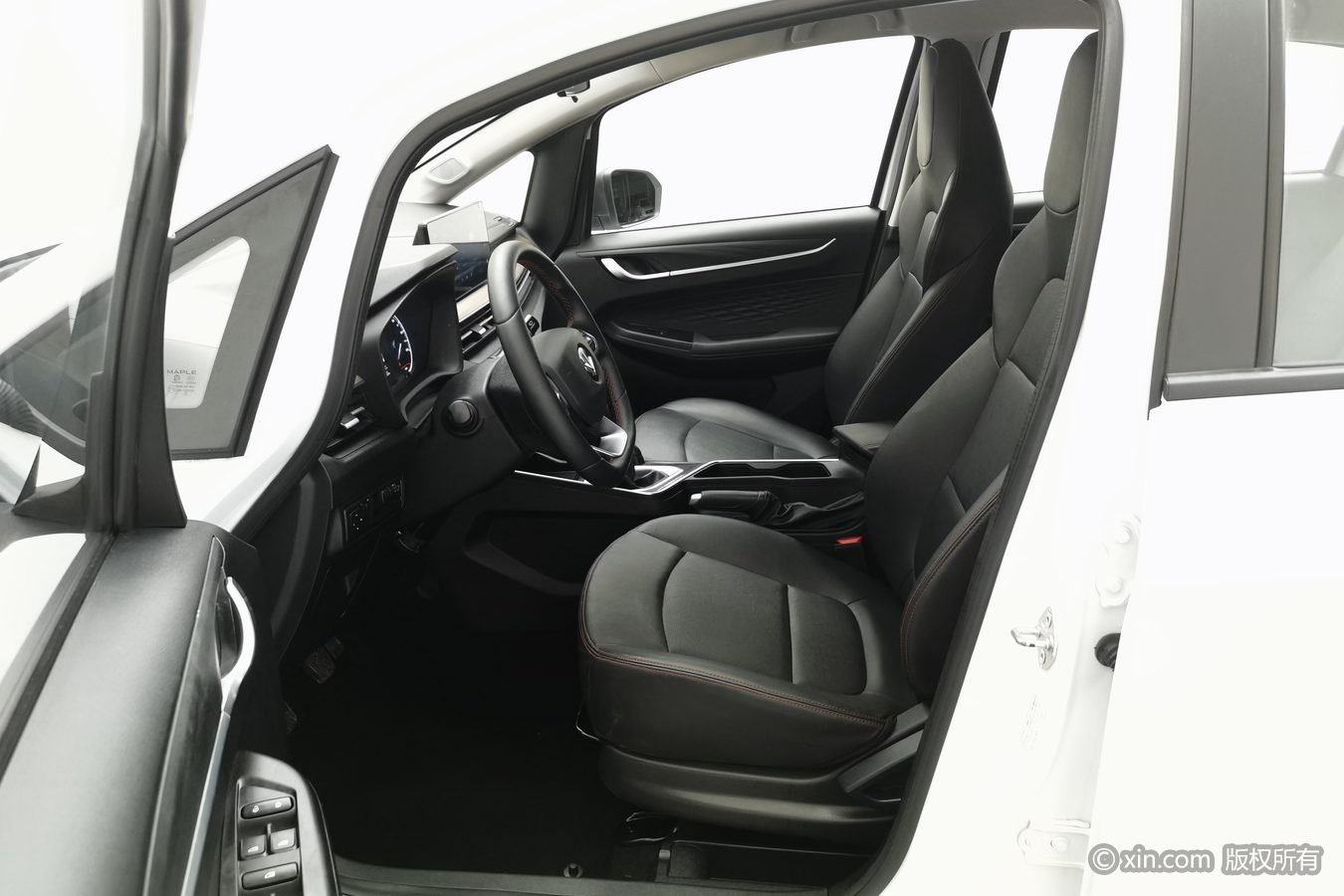 Livan X3 PRO 2023 #10 Livan X3 PRO 2023 car image #10
