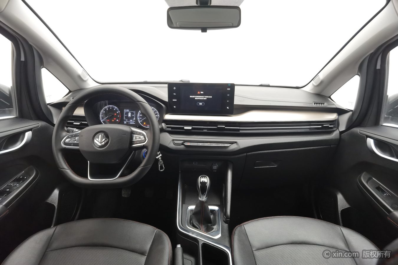 Livan X3 PRO 2023 #12 Livan X3 PRO 2023 car image #12