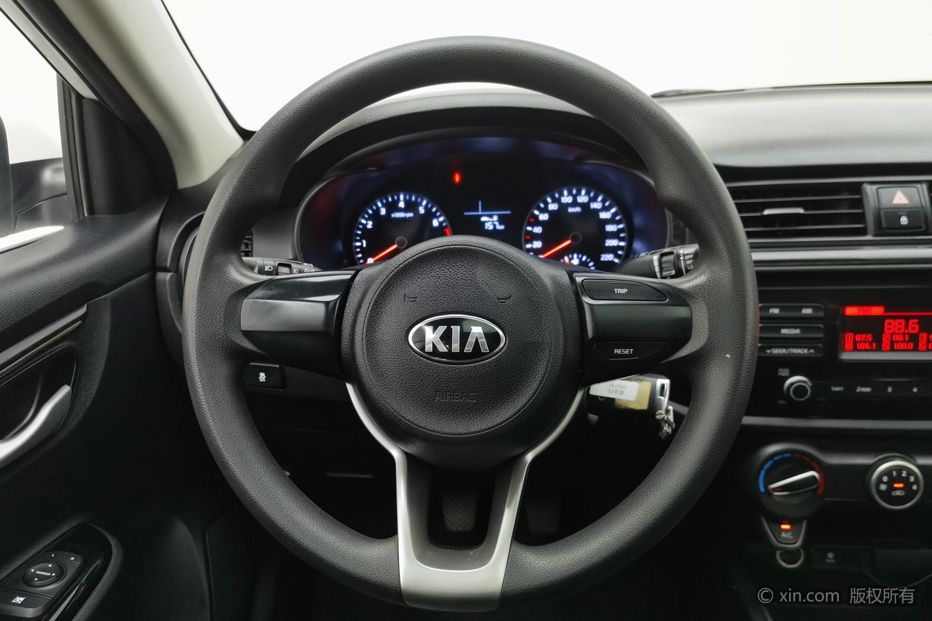 Kia K2 2018 #11 Kia K2 2018 car image #11