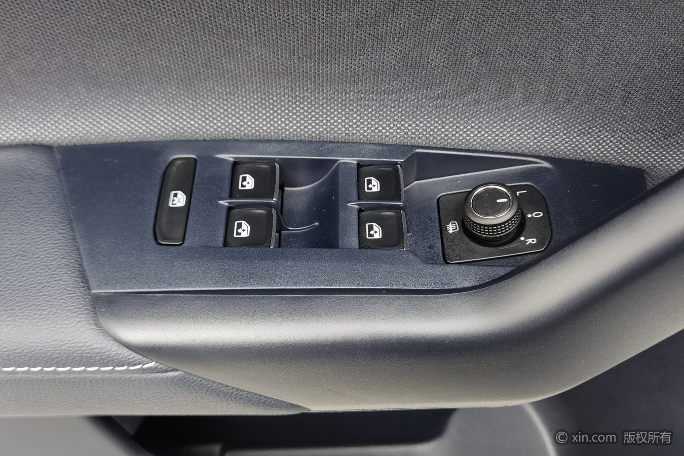 Volkswagen Lavida 2025 car image #9