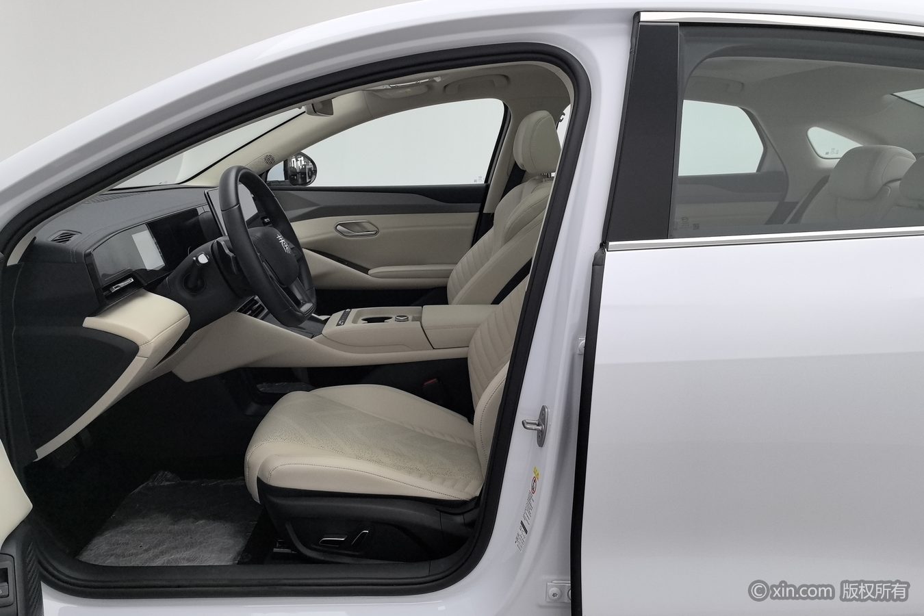 BYD Qin L 2025 #10 BYD Qin L 2025 car image #10
