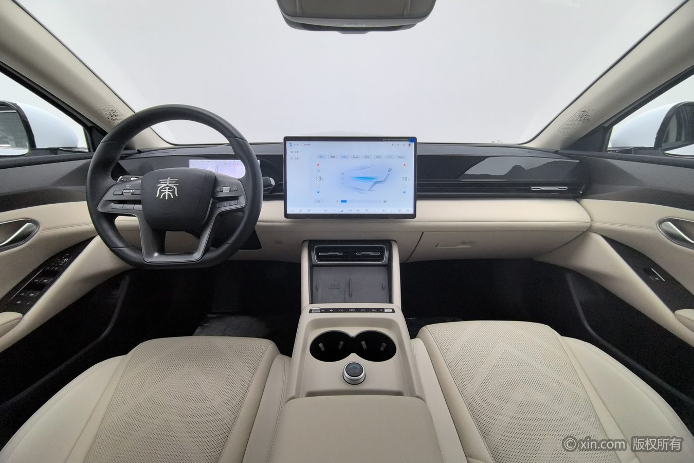 BYD Qin L 2025 #12 BYD Qin L 2025 car image #12