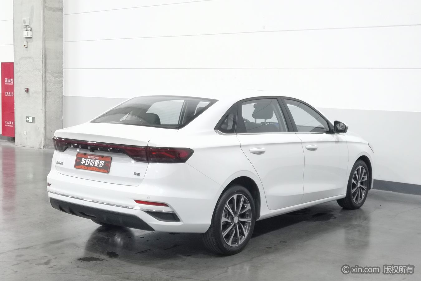 GEELY Emgrand 2025 #3 GEELY Emgrand 2025 изображение автомобиля #3