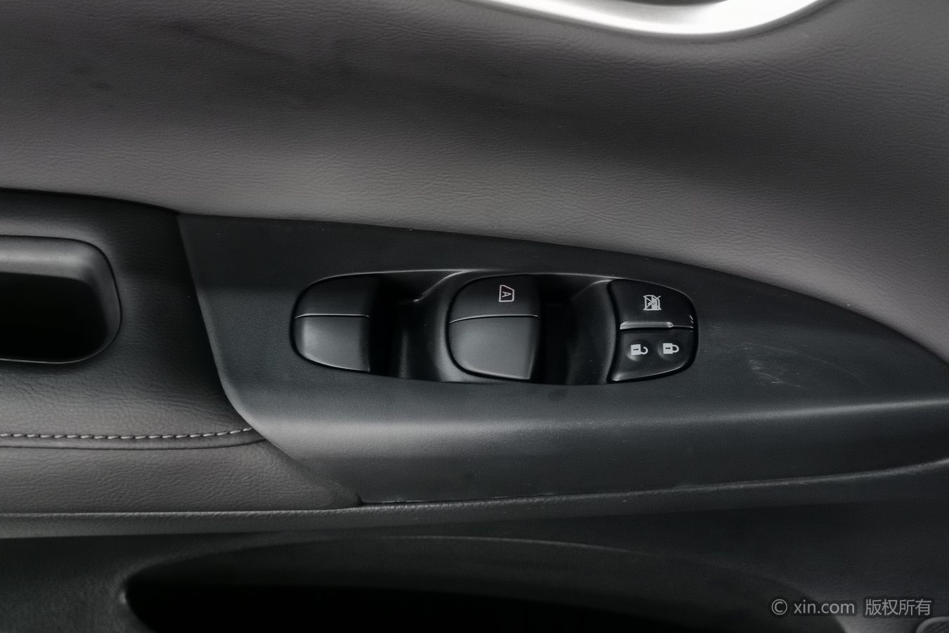 Nissan Sylphy 2025 car image #9