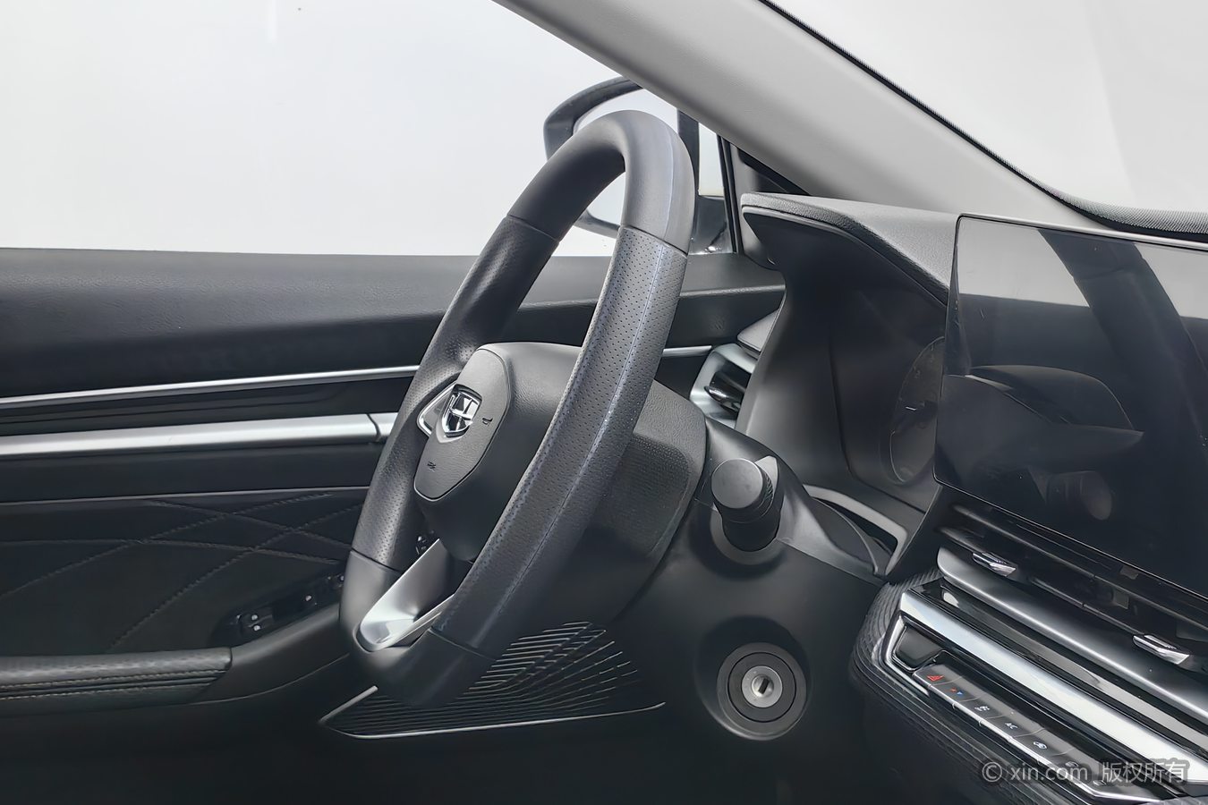 GEELY Emgrand 2023 car image #23