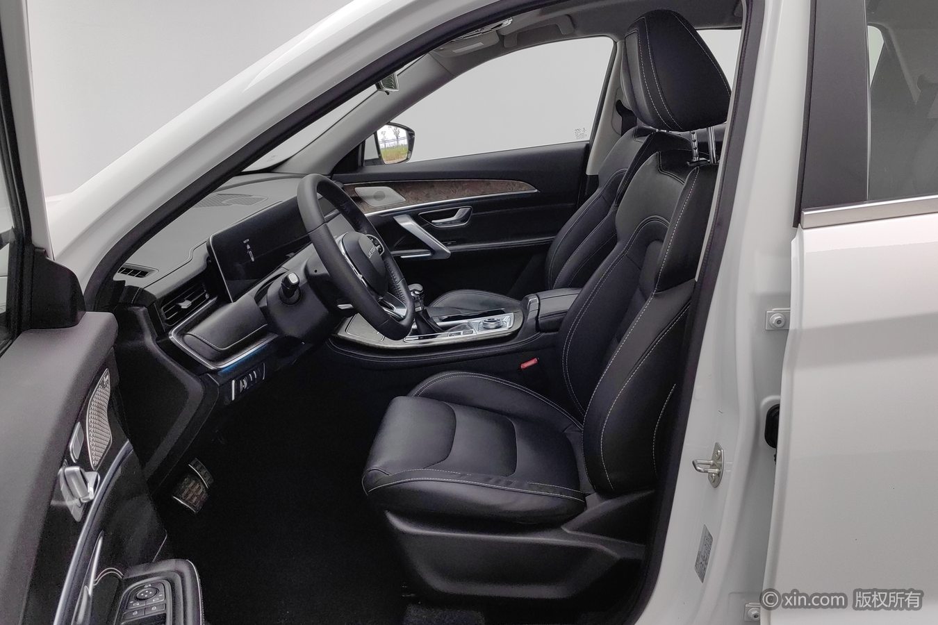 Jetour X70 PLUS 2021 #10 Jetour X70 PLUS 2021 car image #10