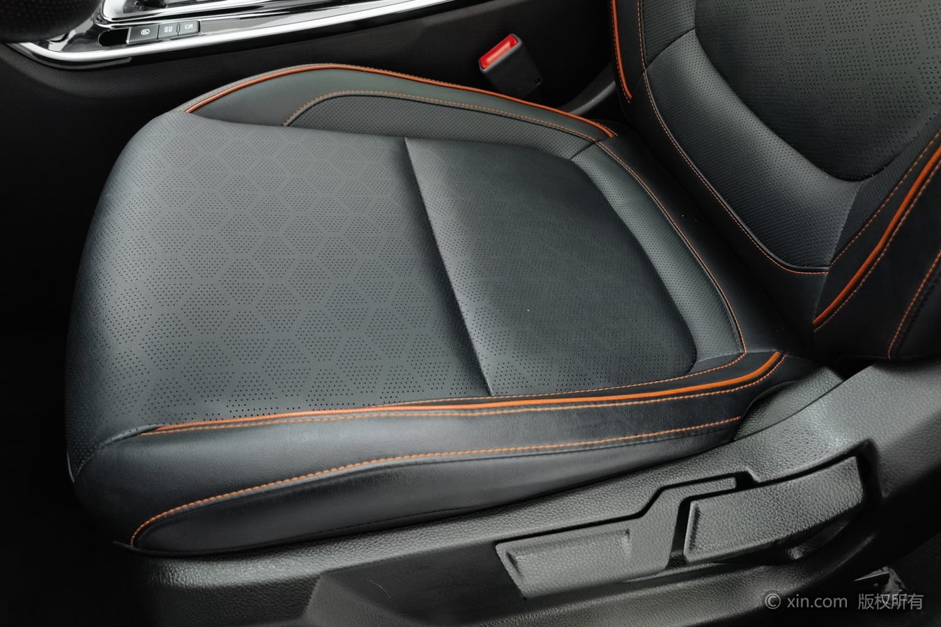 Kia Seltos 2023 car image #21