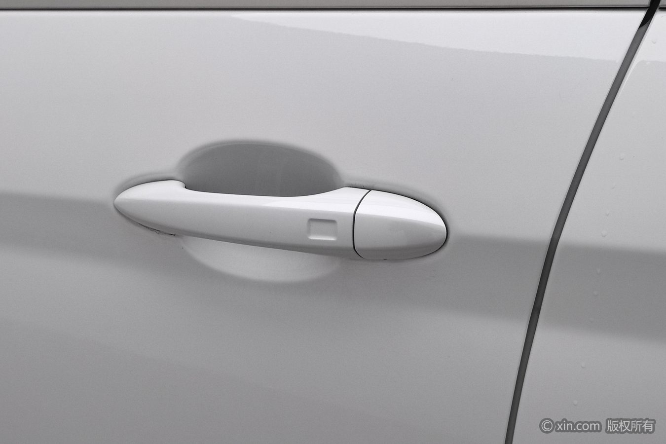 Jetour X70 PLUS 2024 car image #19