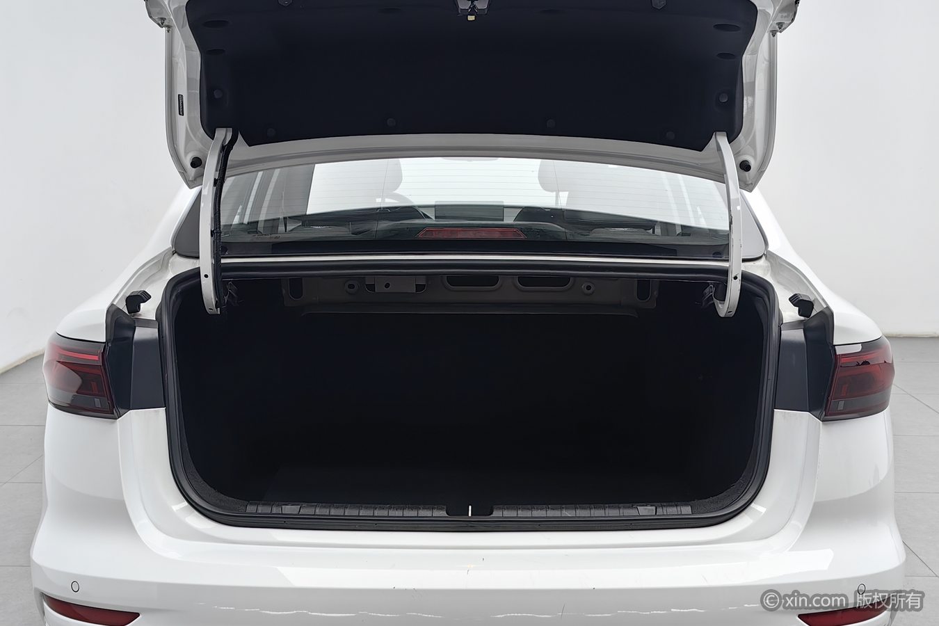 GEELY Emgrand 2023 #17 GEELY Emgrand 2023 car image #17