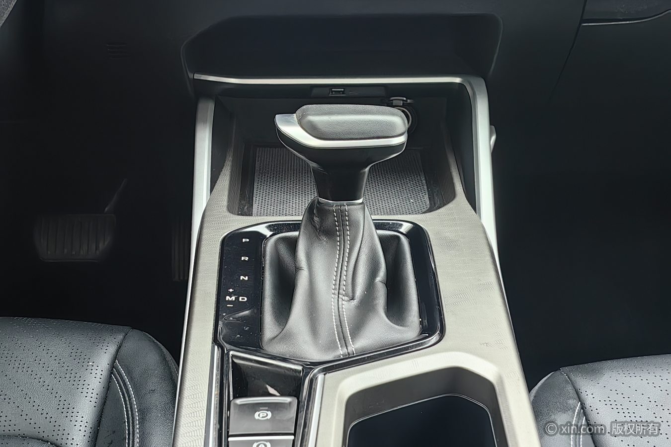 GEELY Emgrand 2023 #14 GEELY Emgrand 2023 car image #14