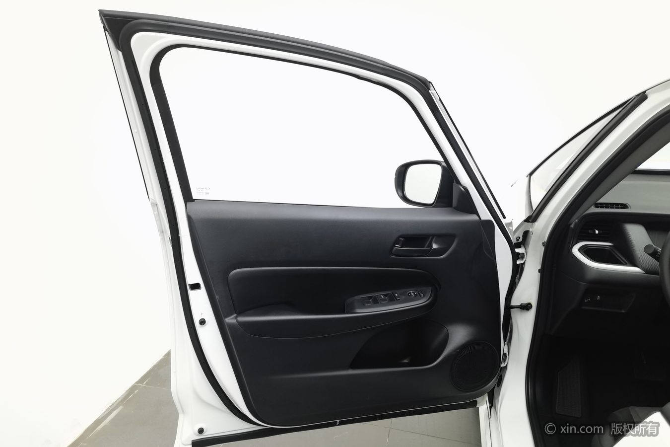 Honda Fit 2024 car image #8